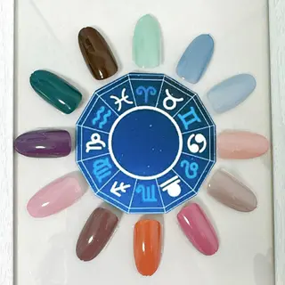 カラー PLANET nailのネイルデザイン