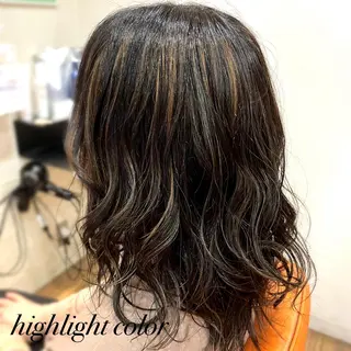 ミディアム カラー 森山 雄太のヘアスタイル