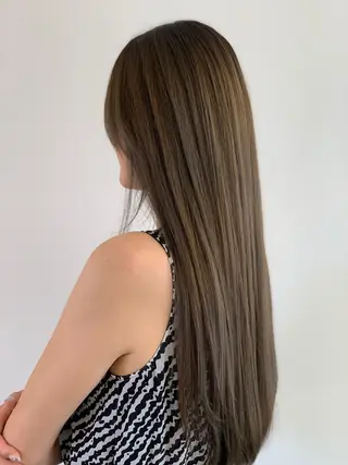 ロング カラー PAIR MIKIのヘアスタイル