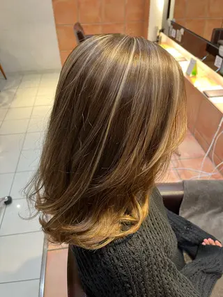 ロング 🦕望月渉🦕 パーマ🌪️ブリーチのヘアスタイル