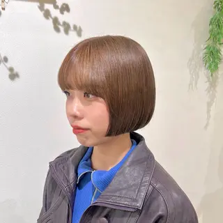 ショート カラー 𝙎𝙚𝙞𝙧𝙖 ☆カット/パーマのヘアスタイル