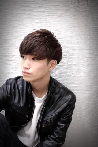 メンズ uros.所属・中目黒✂︎店長✂︎ TOMOHIROのヘアスタイル