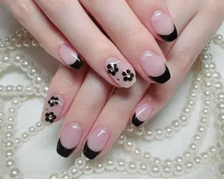 ネイル ユキカ （ネイリスト）のネイルデザイン