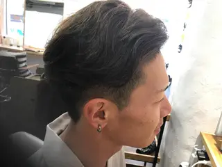 ショート メンズ 伊藤 優希のヘアスタイル