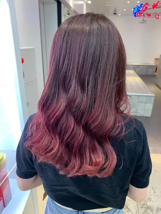 ミディアム ﾚｲﾔｰ🩵透明感 ೀユイ🌙のヘアスタイル