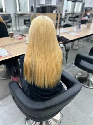 ロング カラー ヘアアレンジ トレンドモテカラー 🩷色落ちまで可愛くのヘアスタイル