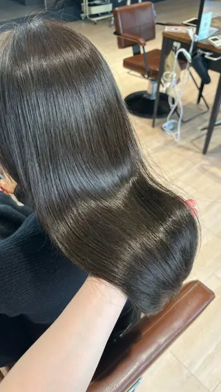 ロング カラー seri💜艶カラー 💖ヘアアレンジのヘアスタイル