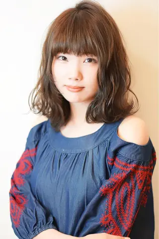 ミディアム カラー ディレクター ノナカのヘアスタイル