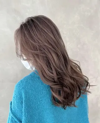 ロング カラー nok所属・レイヤー/ベージュ/ どますず🌺のヘアスタイル