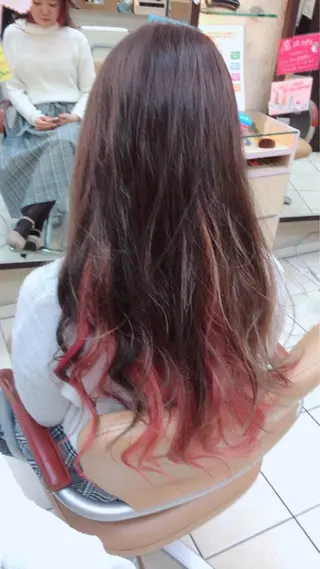 ロング カラー Minami .のヘアスタイル