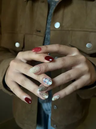 ネイル +vico 堀江店所属・中西 春那のネイルデザイン