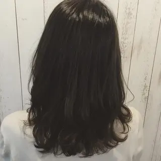 ミディアム カラー パーマ 金崎 新吾のヘアスタイル