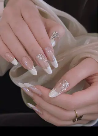 ネイル 長さ出し専門パーツ jenniferのネイルデザイン