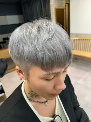 ショート カラー メンズ 縮毛矯正/艶カラー /髪質改善/せいぎのヘアスタイル