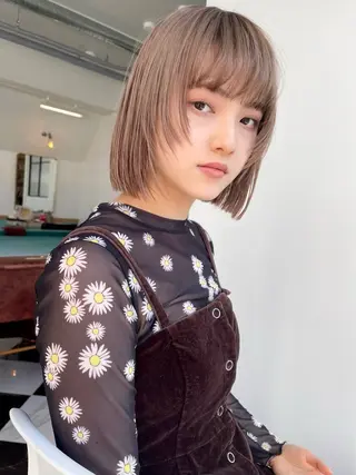 ショート 艶髪レイヤー/ ハイトーンKeitaのヘアスタイル
