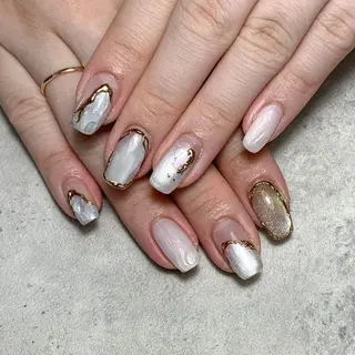 ネイル atelier　FIORITURA所属・FIORITURA aiのネイルデザイン