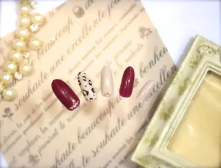 ネイル Sympa 𝓜iwako🐰ᩚのネイルデザイン