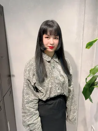 ロング カラー 🫧 栄ハイトーン Yasuyo🫧のヘアスタイル