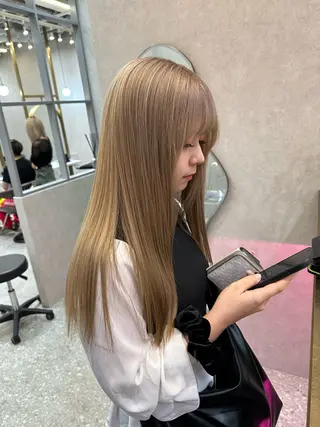 ロング カラー ダブルカラー 韓国レイヤーKYONのヘアスタイル