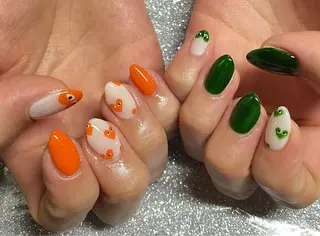 ネイル VIERU 🌈🎀💖のネイルデザイン