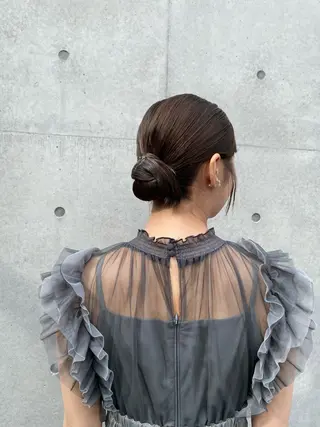 ミディアム カラー ヘアアレンジ mina 🌷のヘアスタイル