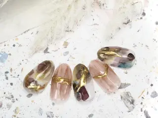 ネイル ビューティーサロン ヘゼリヒのネイルデザイン