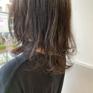 セミロング カラー 髪質改善period.所属・いしかわまい🎀 髪質改善特価サロンのヘアスタイル
