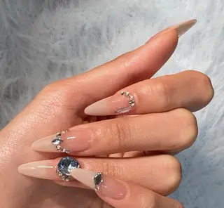 ネイル u1salon所属・ゆい ユイのネイルデザイン