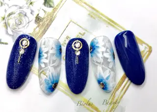 ネイル vimore ネイルサロンのネイルデザイン