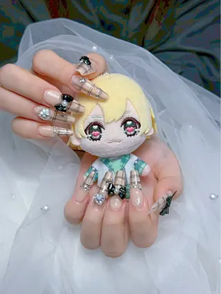 ネイル Mio_ Noiranailのネイルデザイン