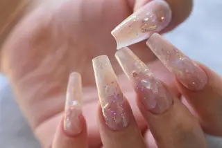 ロング ネイル Aayley(アイリー)Salon所属・Aayley アイリ―サロンのネイルデザイン