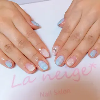 ネイル La neige* yuki 🥯🍑のネイルデザイン