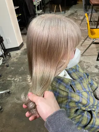 カラー La fith hair ray 札幌店所属・顔まわり/W カラー/リョウのヘアスタイル