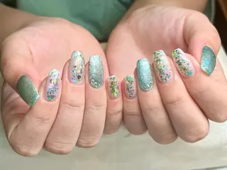 ショート カラー ネイル ネイルサロン　リリーブランシュ所属・森 瑞紀のネイルデザイン