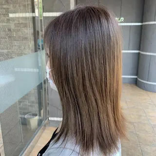 ミディアム カラー HairDesign Azurのヘアスタイル