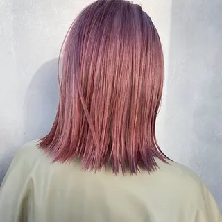 ショート ハイトーン/ ボブ 中村麟のヘアスタイル