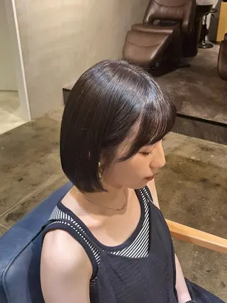 ショート 本木下朋花/髪質 改善×ダブルカラーのヘアスタイル