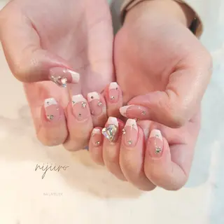 ネイル nailatelier nijiiro.所属・nijiiro🌈 サトウのネイルデザイン