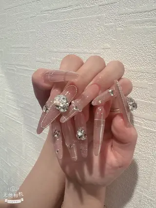 カラー U.mi Nail Salonのネイルデザイン