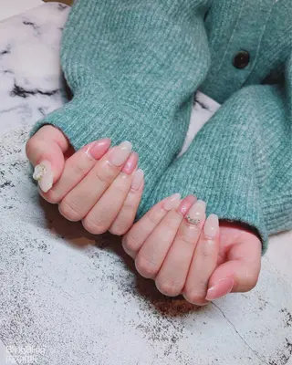 ネイル Floria nail salonのネイルデザイン