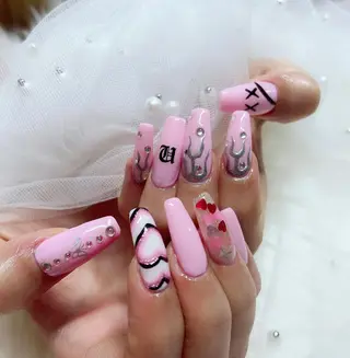 ネイル ＆ME アンドミーのネイルデザイン