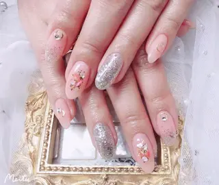 ネイル マジックミラー所属・マジック ミラーのネイルデザイン