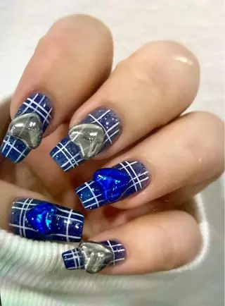 ネイル マツエク・マツパ アイブロウ Nail&eye Belire 新宿のネイルデザイン