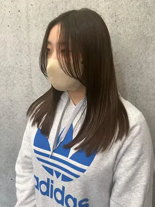 ロング Reno所属・宮田 凪沙のヘアスタイル