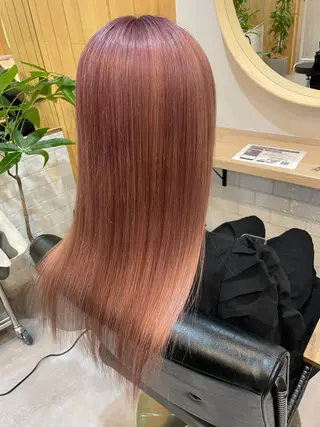 ロング カラー akane .のヘアスタイル