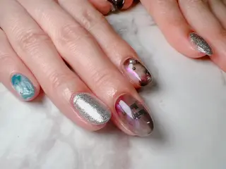 ネイル Nail Salon L'arc所属・💊大阪/心斎橋 moni🧠のネイルデザイン