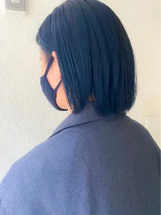 ショート カラー COLO✨️ 白川綺香のヘアスタイル