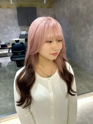 ロング 前田 美里のヘアスタイル