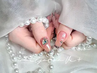 ネイル ✨Nailsalon Vi+✨のネイルデザイン