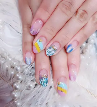 ネイル マジックミラー所属・マジック ミラーのネイルデザイン